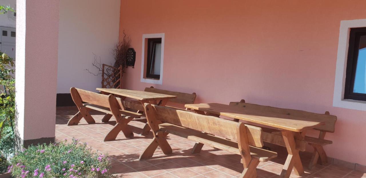 Klet Jana Bed & Breakfast Jastrebarsko Buitenkant foto