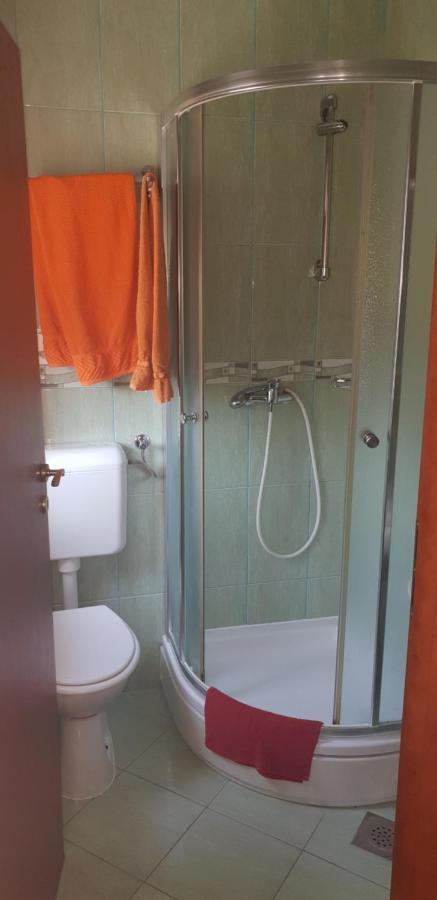 Klet Jana Bed & Breakfast Jastrebarsko Buitenkant foto